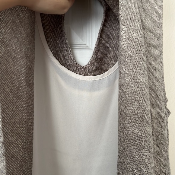 BAR III KNIT BLOUSE - Picture 3 of 4